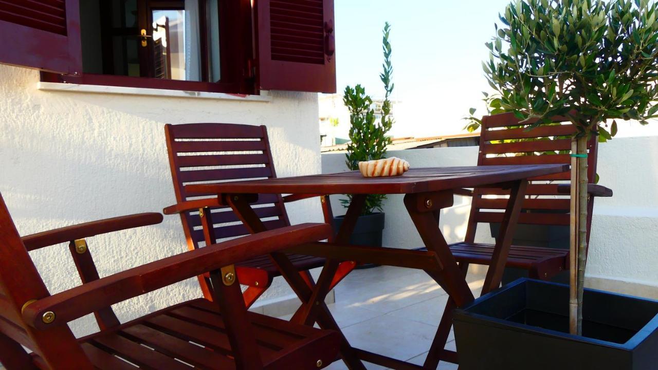 Theasis Athens Bed & Breakfast Exterior foto