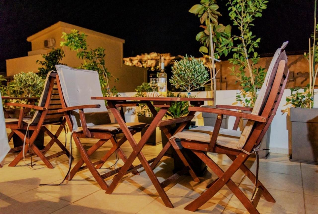 Theasis Athens Bed & Breakfast Exterior foto