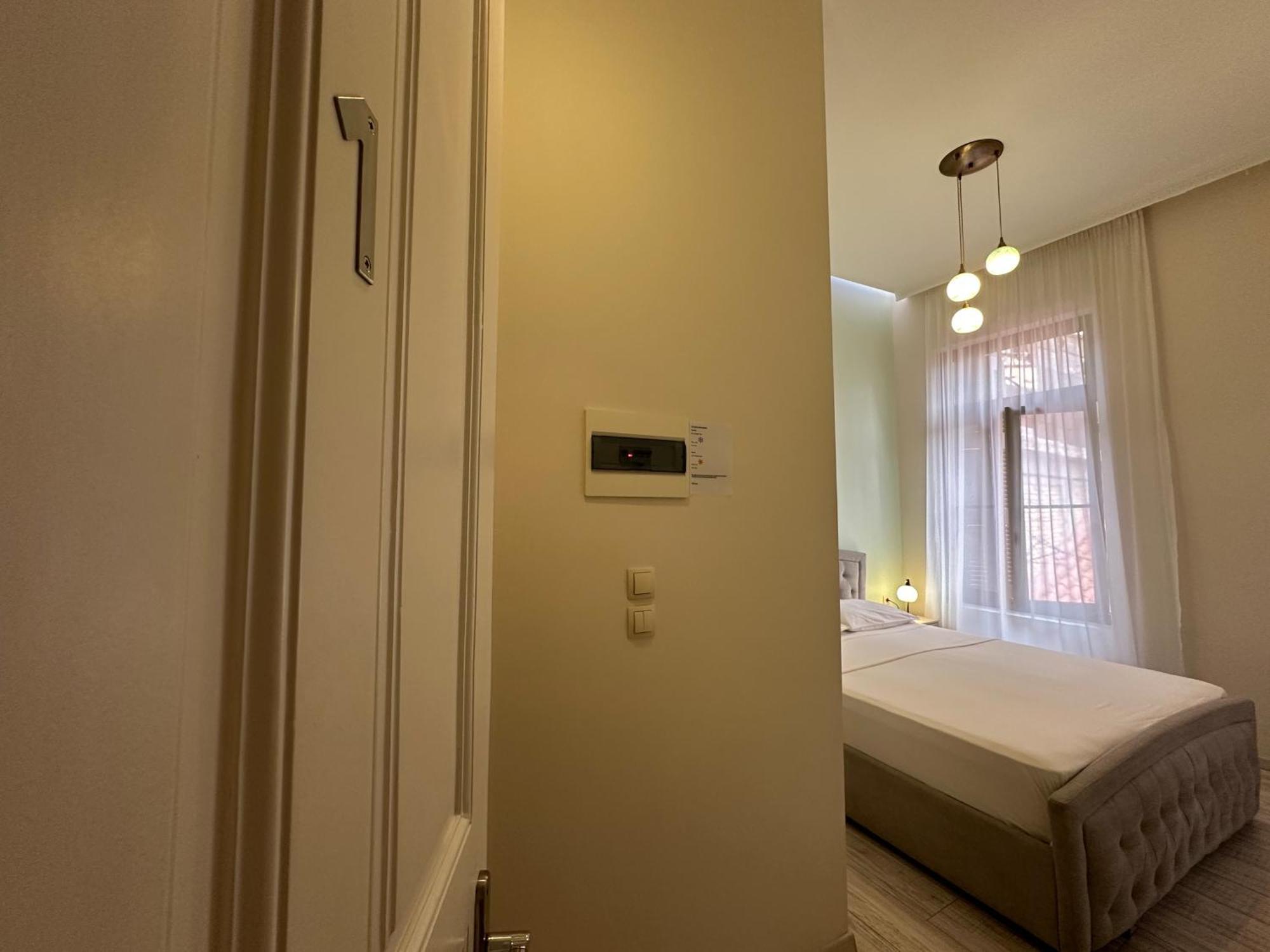 Theasis Athens Bed & Breakfast Exterior foto
