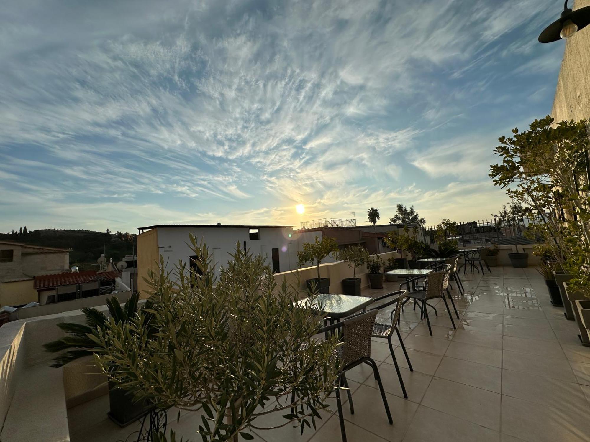 Theasis Athens Bed & Breakfast Exterior foto